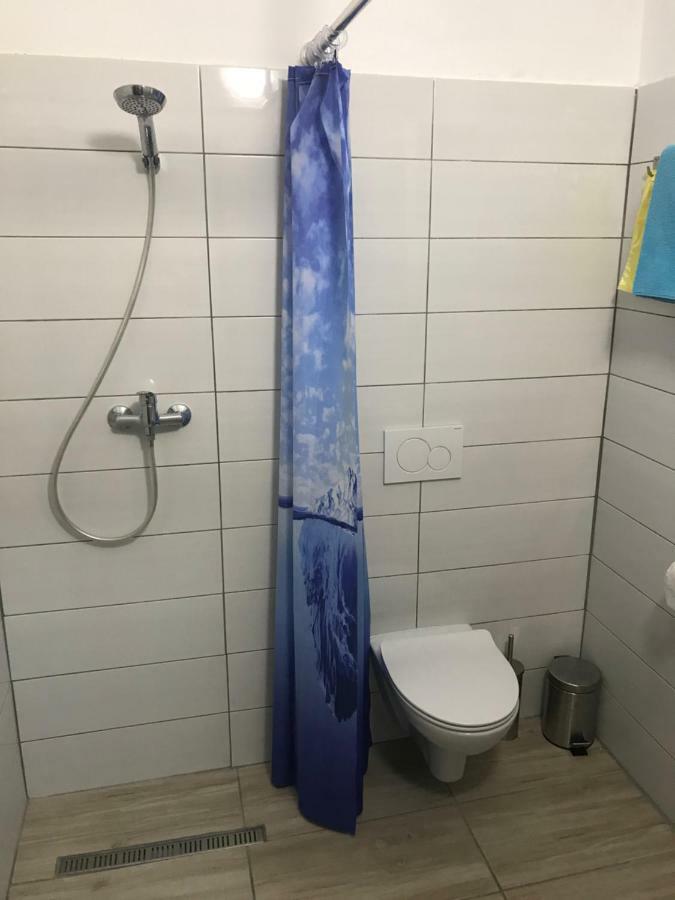 Penzion Vilo Bratislava Exteriör bild