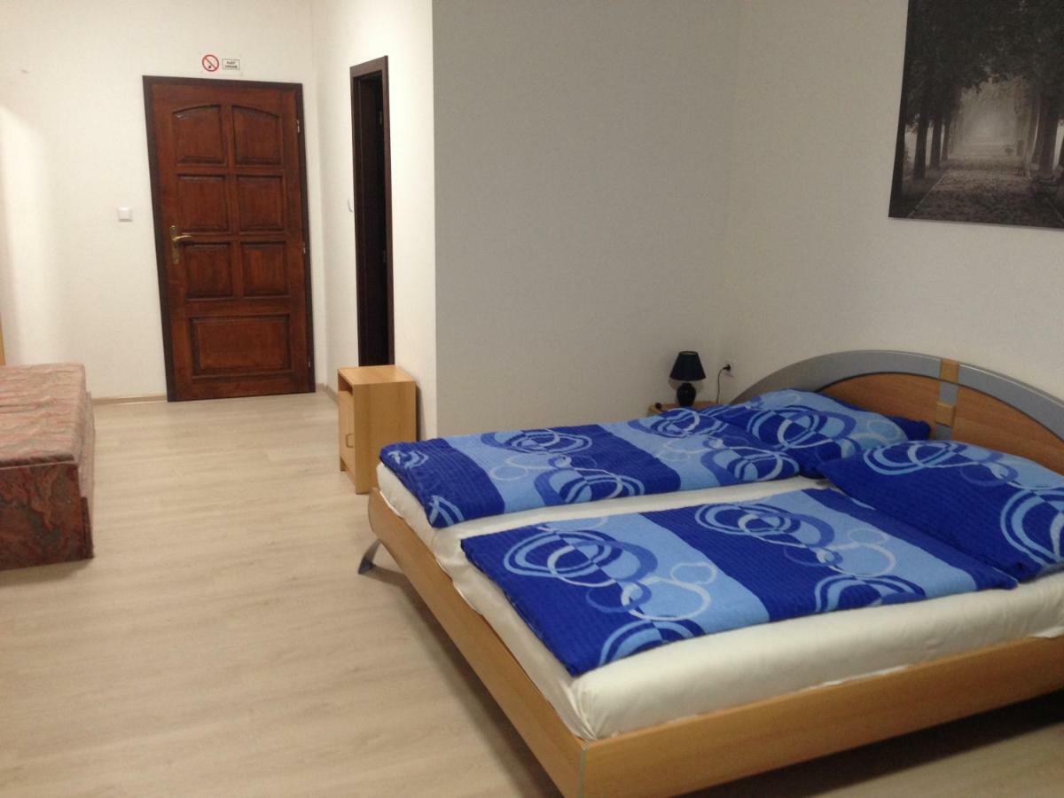 Penzion Vilo Bratislava Exteriör bild